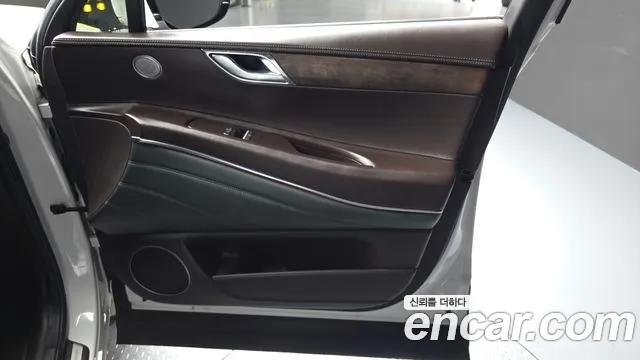 Genesis GV80 — Фото автомобиля 13