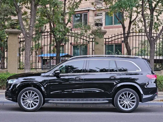 Mercedes-Benz GLS-Class — Фото автомобиля 2