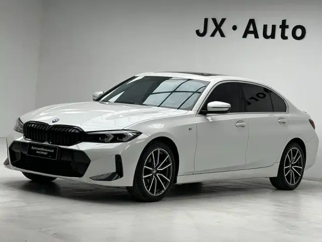 Фотография автомобиля — BMW 3 Series