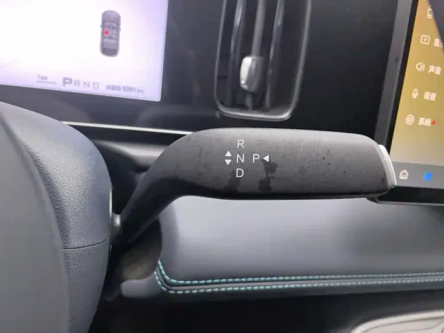 BYD Seal 05 DM-i — Фото автомобиля 14