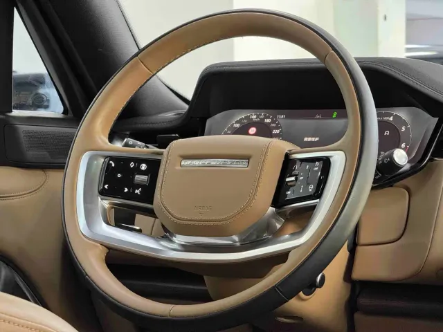 Land Rover Range Rover — Фото автомобиля 17