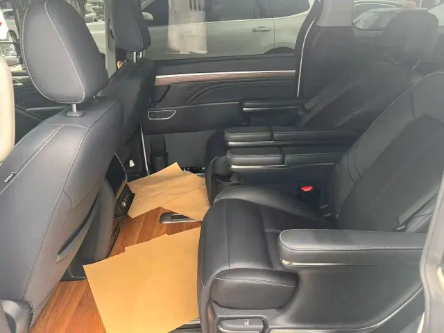 GAC Trumpchi M8 — Фото автомобиля 11