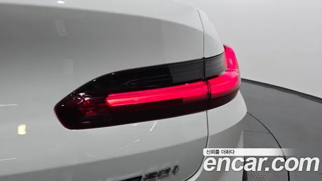 BMW X4 xDrive20i M Sport Pro — Фото автомобиля 23