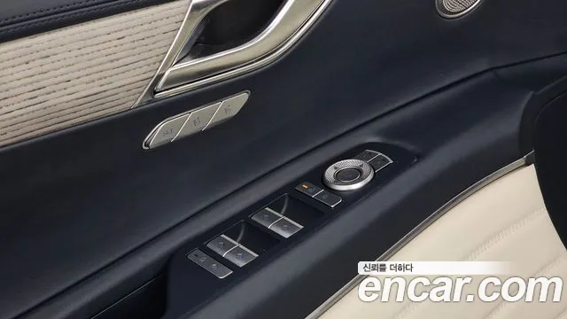 Genesis GV80 — Фото автомобиля 27