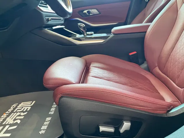 BMW 3 Series — Фото автомобиля 9