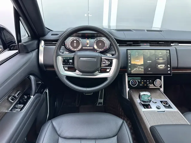 Land Rover Range Rover — Фото автомобиля 4