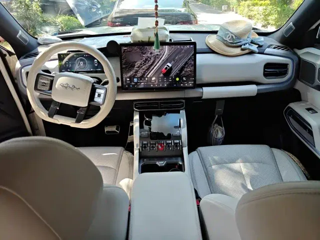 BYD FangChengBao Titanium 3 — Фото автомобиля 10