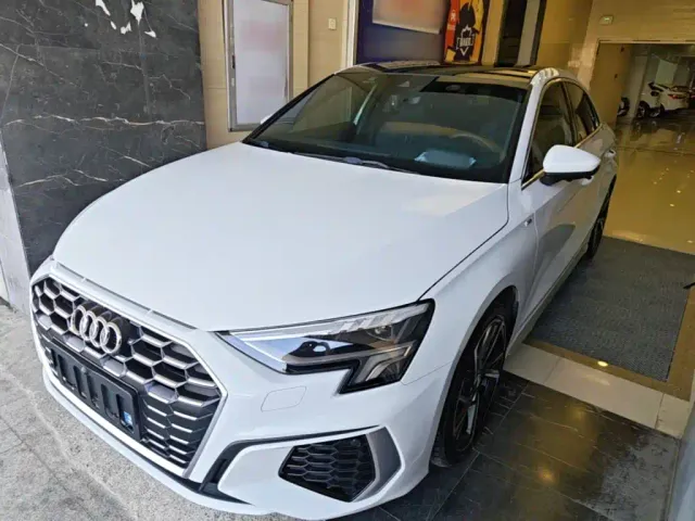 Фотография автомобиля — Audi A3