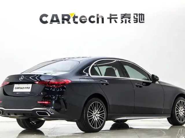Mercedes-Benz C-Class — Фото автомобиля 5