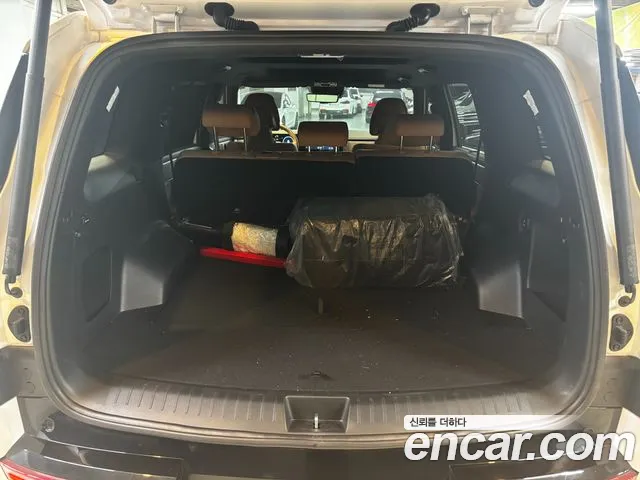 Hyundai Santafe — Фото автомобиля 15