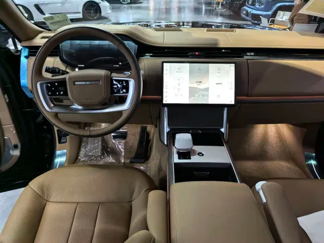 Land Rover Range Rover — Фото автомобиля 10