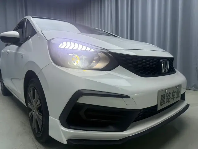Honda Fit — Фото автомобиля 20