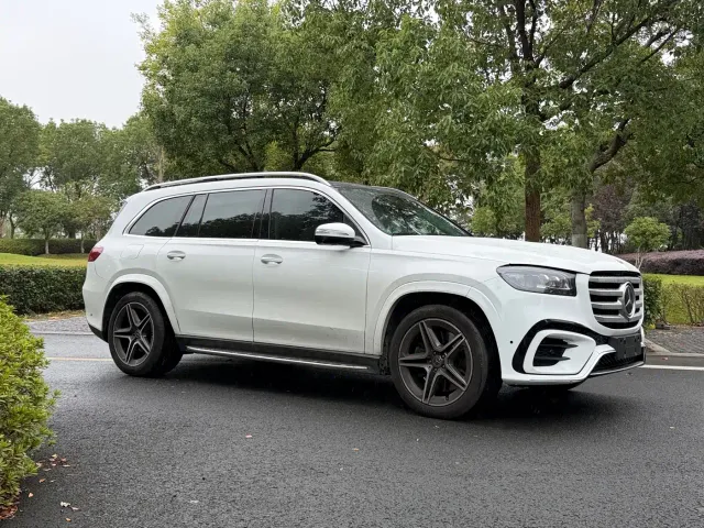 Mercedes-Benz GLS-Class — Фото автомобиля 4