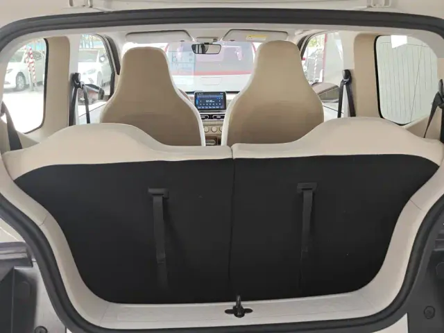Wuling Hongguang Mini EV — Фото автомобиля 4