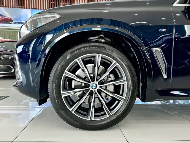 BMW X5 — Фото автомобиля 25
