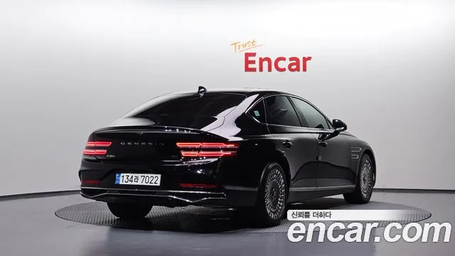 Genesis G80 RG3 — Фото автомобиля 2