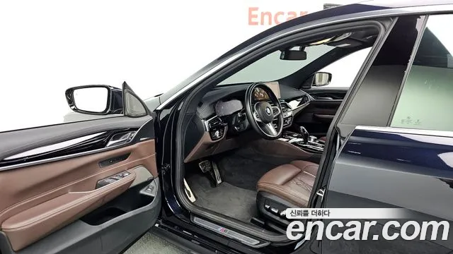 BMW Gran Turismo — Фото автомобиля 10