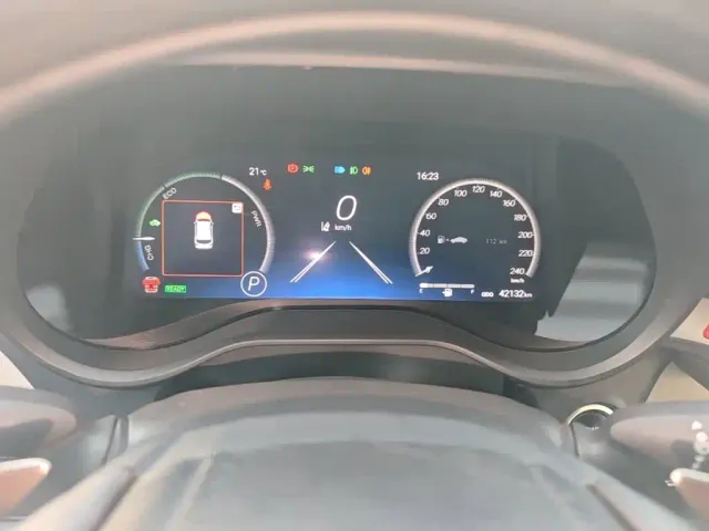 Toyota Granvia — Фото автомобиля 11