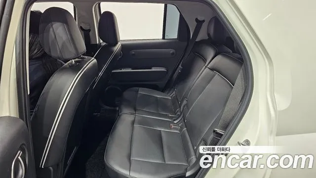 Hyundai Casper Casper Electric Inspiration — Фото автомобиля 12
