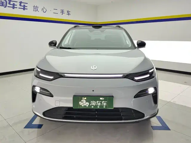 Leapmotor C11 — Фото автомобиля 2