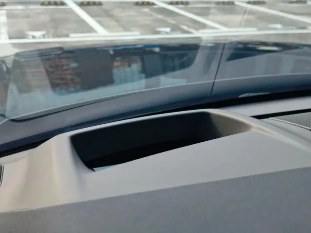 Land Rover Range Rover Sport — Фото автомобиля 4