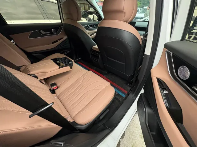 Chery Tiggo 8L — Фото автомобиля 10