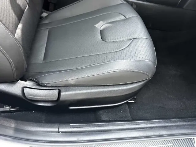 Hyundai Elantra — Фото автомобиля 30
