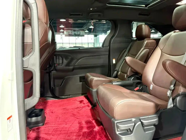Toyota Granvia — Фото автомобиля 6