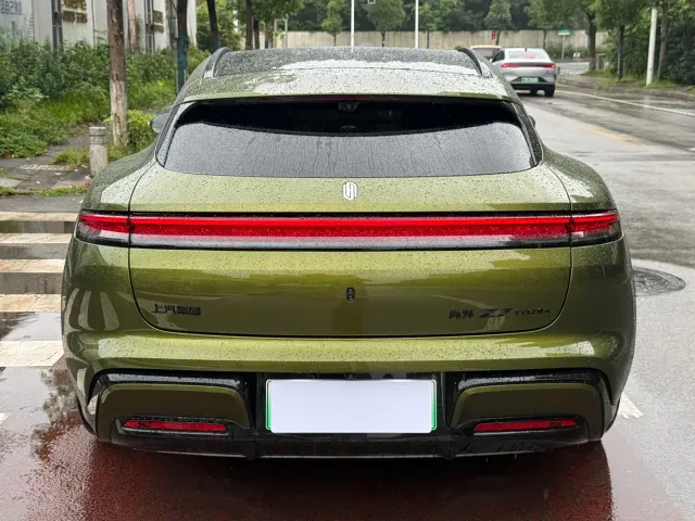 Shangjie Z7T — Фото автомобиля 5