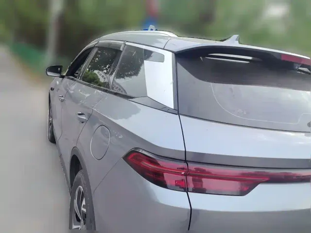 BYD Song Pro — Фото автомобиля 4