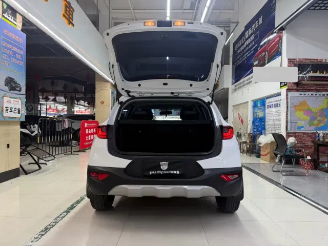 Kia KX1 — Фото автомобиля 6