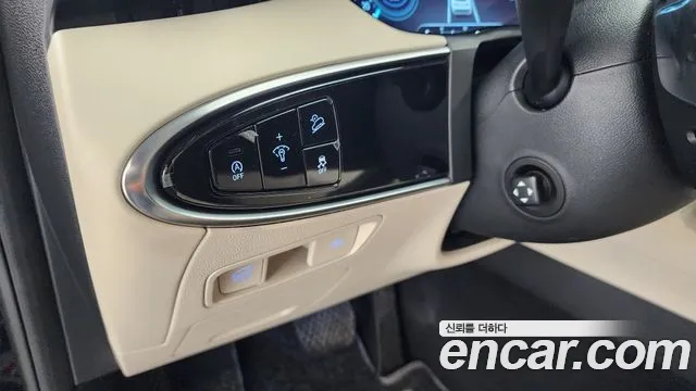 Genesis GV70 2.5T Бензин AWD — Фото автомобиля 14