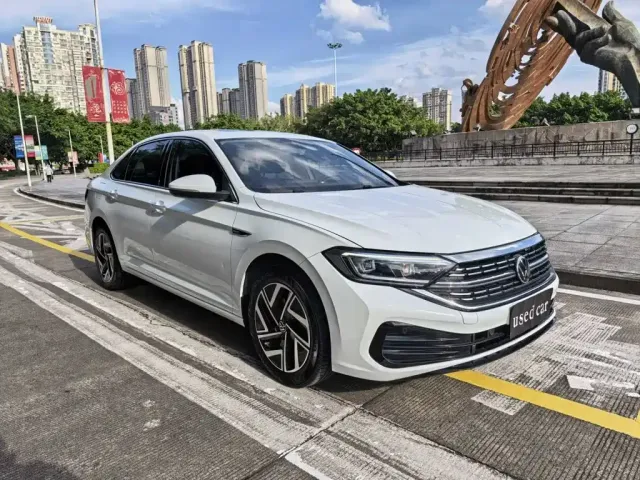 Volkswagen Sagitar — Фото автомобиля 2