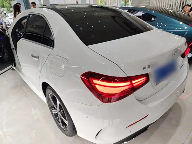 Mercedes-Benz A-Class — Фото автомобиля 22