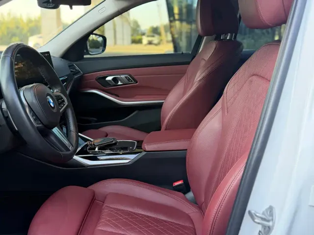 BMW 3 Series — Фото автомобиля 13