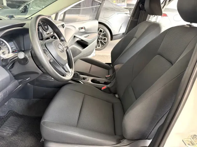 Toyota Corolla — Фото автомобиля 10