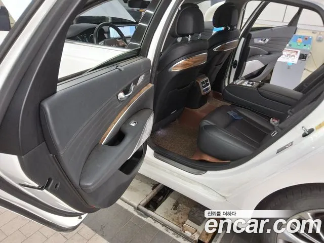 Kia K9 The New K9 2-е поколение — Фото автомобиля 14