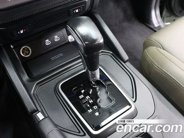 KGM Rexton — Фото автомобиля 8