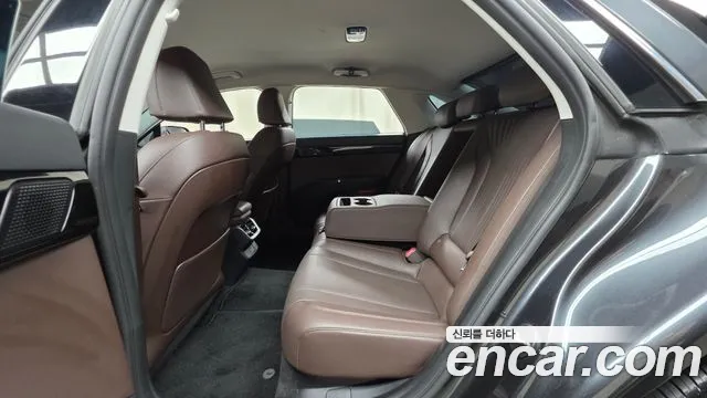 Hyundai Grandeur GN7 — Фото автомобиля 18