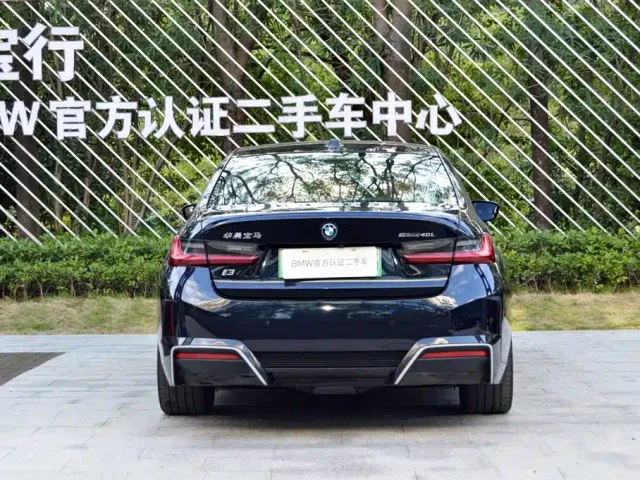 BMW i3 — Фото автомобиля 5