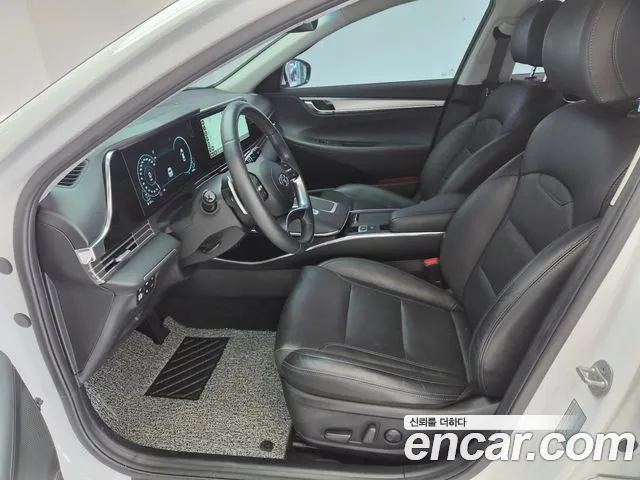 Hyundai Grandeur New — Фото автомобиля 10