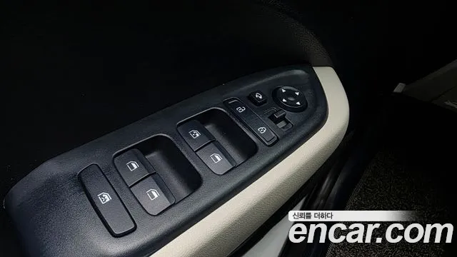 Hyundai Venue Venue 1.6 Modern Plus — Фото автомобиля 28