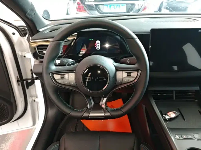 BYD Seal 06 — Фото автомобиля 10
