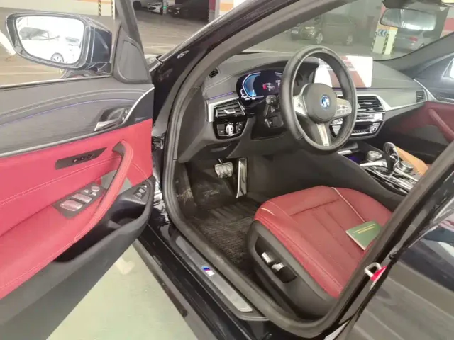 BMW 5 Series — Фото автомобиля 15