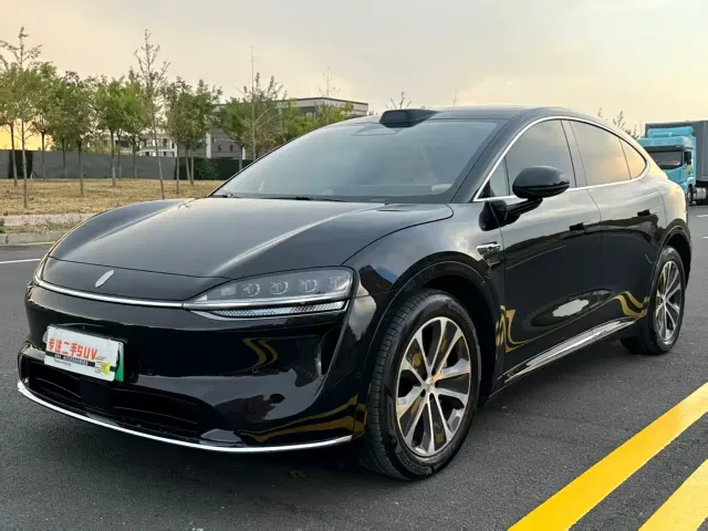 Luxeed R7 — Фото автомобиля 2