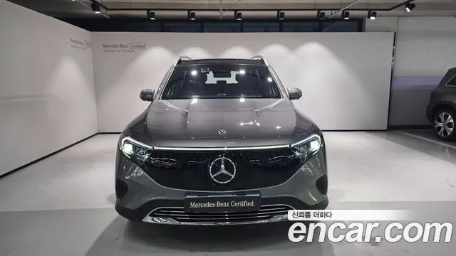 Mercedes-Benz EQB — Фото автомобиля 2