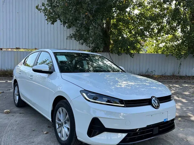 Volkswagen Sagitar — Фото автомобиля 2