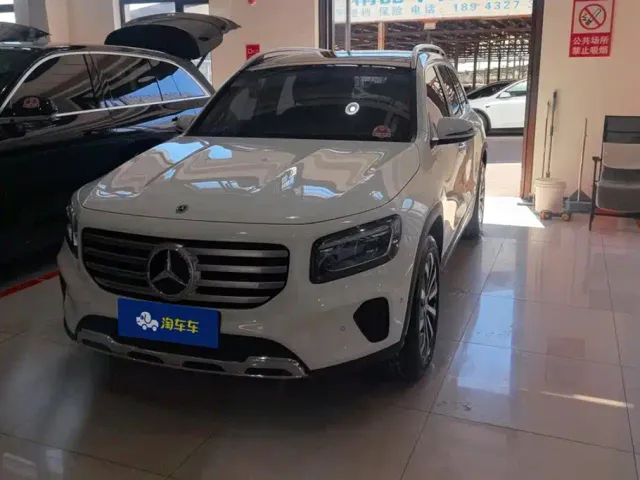Фотография автомобиля — Mercedes-Benz GLB-Class