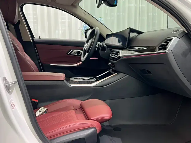 BMW 3 Series — Фото автомобиля 4