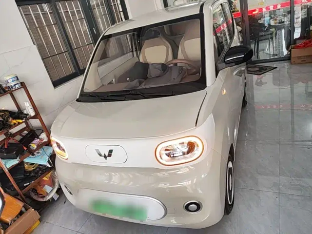 Wuling Hongguang Mini EV — Фото автомобиля 2